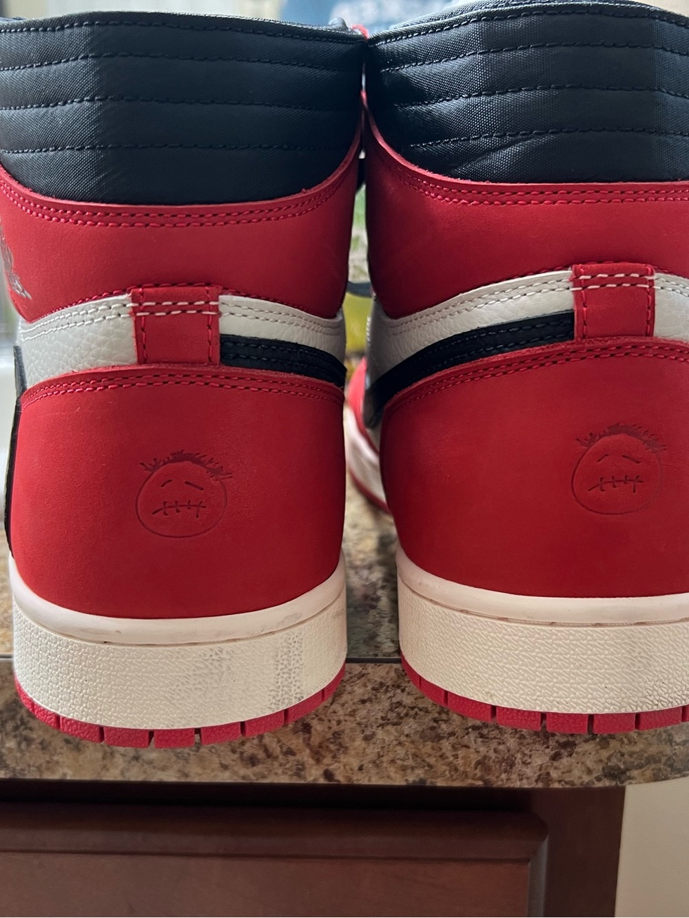 Nike Air Jordan 1 High - Cactus Jack Fantasy pair colorway from the movie “AIR” - Picture 8 of 11